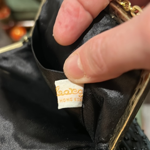 Beautiful beaded vintage Walborg Evening bag made in Hong Kong. - Picture 5 of 9